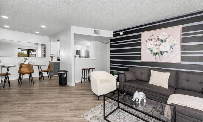 Tempe Apartment | Chill 2BR Near ASU, Pool, Grill, Pkng, Pet Frndly