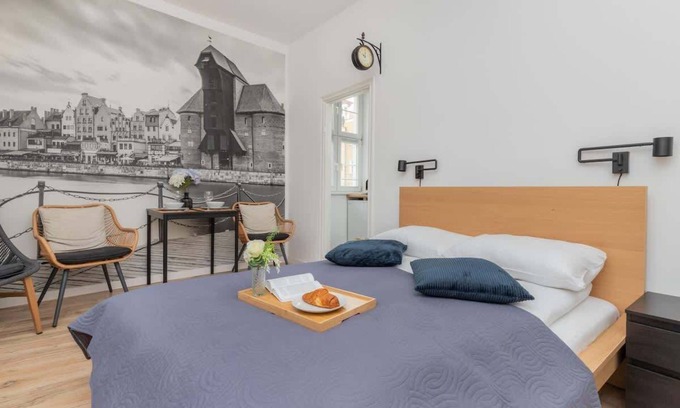 Old Town Apartment | Chlebnicka 43 | Comprehensive Studio | WiFi