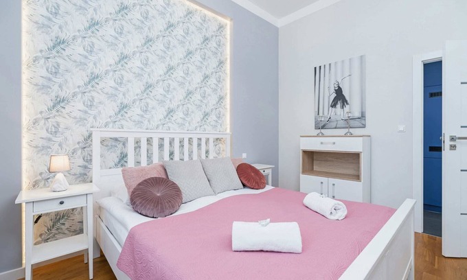 City Centre Apartment | Chodkiewicza 3 | For 6 Guests | 2 Bedrooms