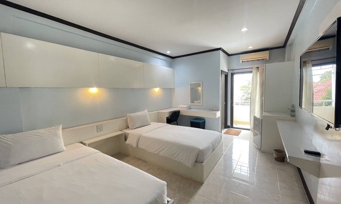 Khon Kaen Hotel | Chonlapruk Lakeside Hotel