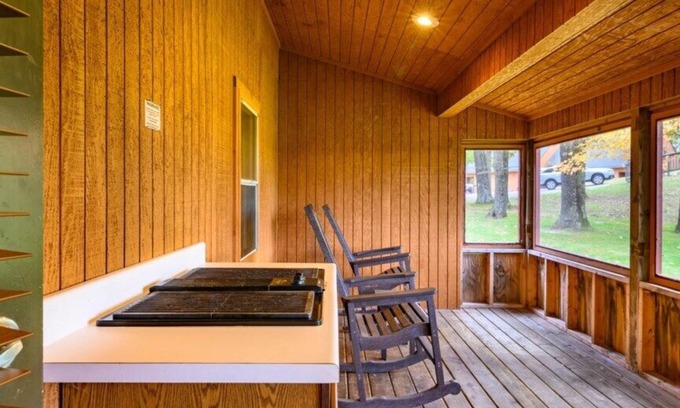 Wisconsin Dells Condo | Christmas Mountain Village™ - 2 Bedroom 2 Bath Timber