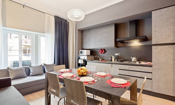 La Spezia Apartment | Cinque Terre The Promenade Apt - Two bathrooms