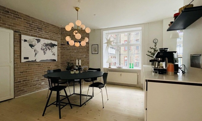 Osterbro Apartment | City Apartment in Copenhagen with 3 bedrooms sleeps 6