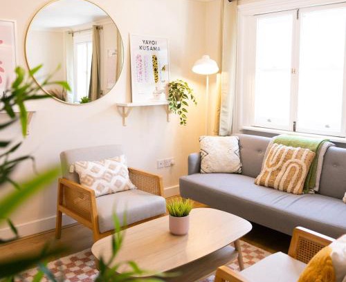 London City Centre Apartment | City Centre Hideaway 100m from Trafalgar Square