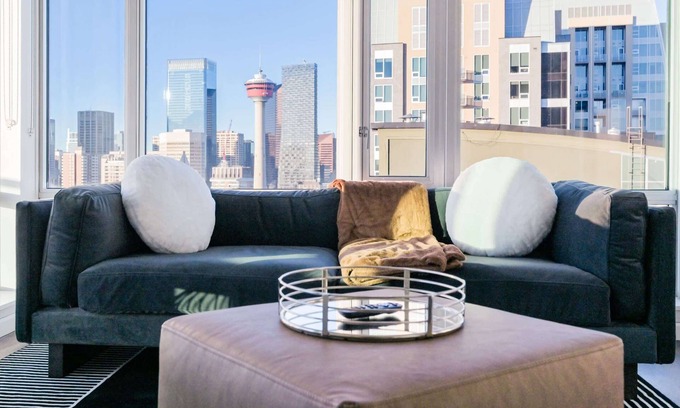 Victoria Park Apartment | City View | Stylish Condo | 2 King Beds + Ensuites