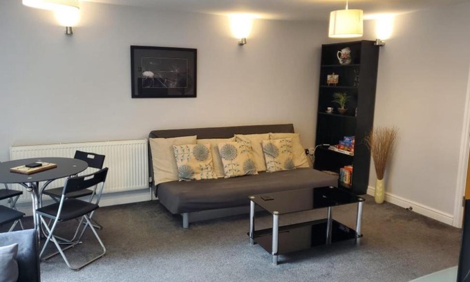 Derby Apartment | City Walk Apartment