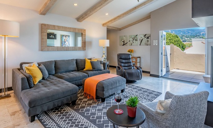 Historic Downtown Santa Barbara Condo | Cityscape - Penthouse Living in Downtown Santa Barbara