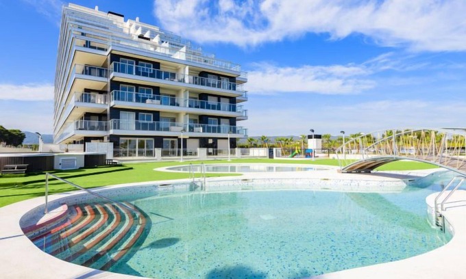 Cabanes Apartment | Ciudad Jardin by Interhome