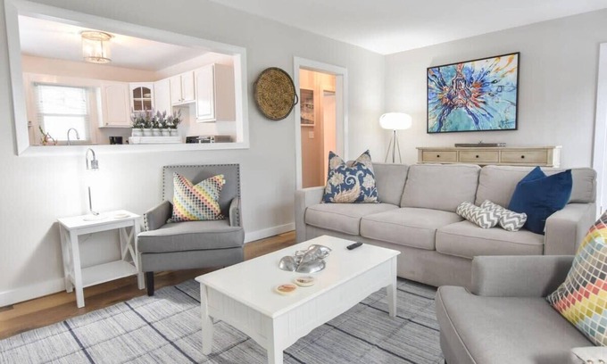 Wellfleet House | Classic Cape Great Location! Dog Welcome!