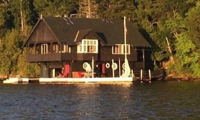 Baysville Cottage | Classic Muskoka Family Cottage