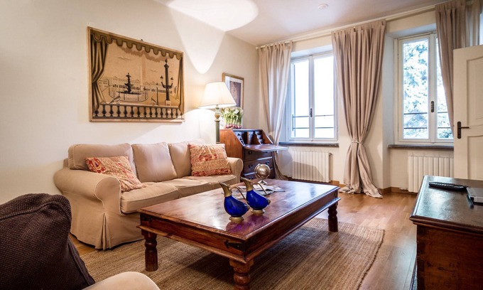 Cernobbio Apartment | Classy apartment with terrace few steps from the lake