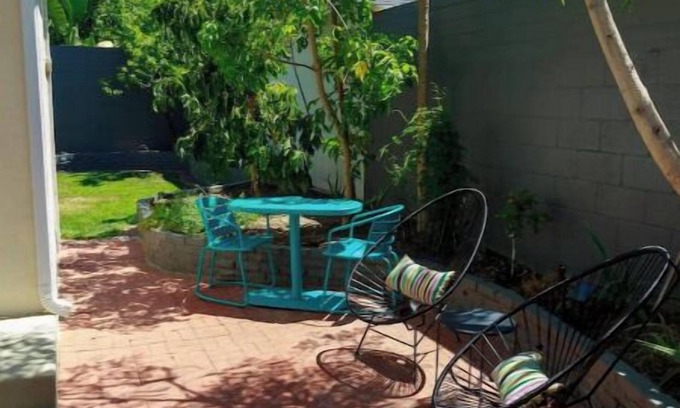 North Hills House | Clean & Cozy w/Private Entrance for 1-2 Guestsnn