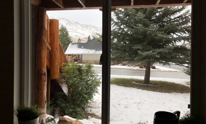 Wolf Creek Apartment | *Clean* Private Apartment Near Powder Mountain, Snowbasin, Nordic, Wolf Creek