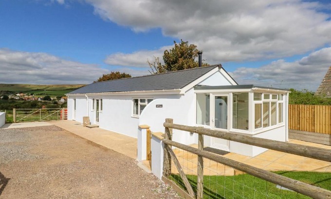 Bridport House | Cliff Barn