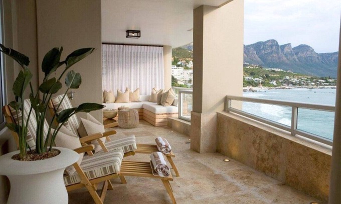 Camps Bay Apartment | Clifton Views - Oceanfront Home