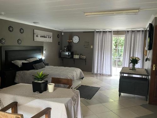 Ermelo House | Cloete Self catering Guest room