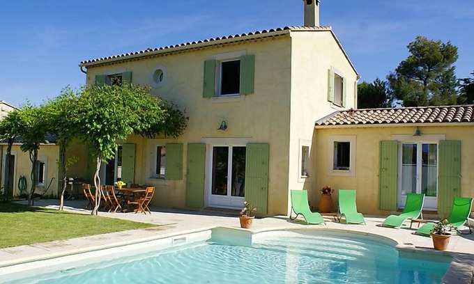 Lagnes House | Clos Saint Joseph by Interhome