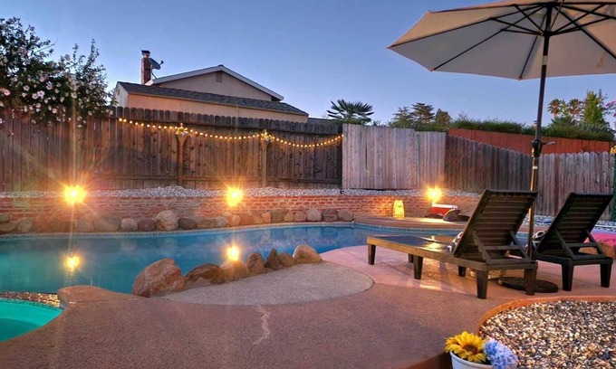Citrus Heights House | Close 2 roseville/w big pool large backyard game room/fitness equipment