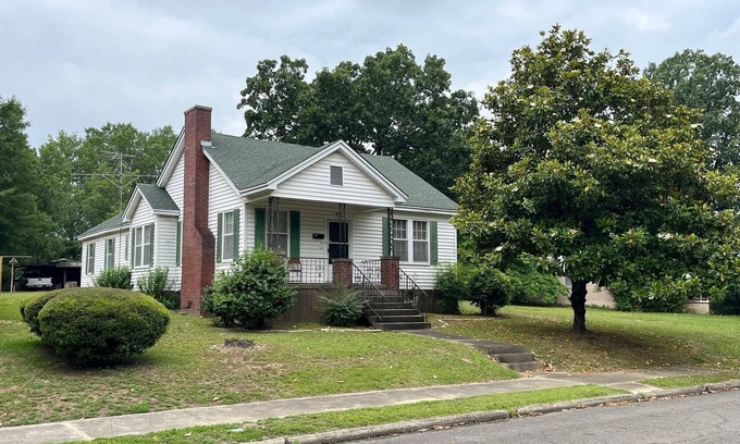 Hot Springs House | Close Downtown/Walk to Oaklawn Casino