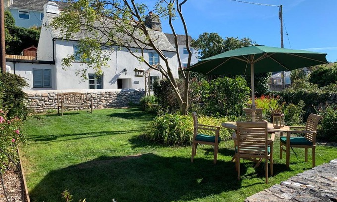 Turnchapel House | Clover Cottage