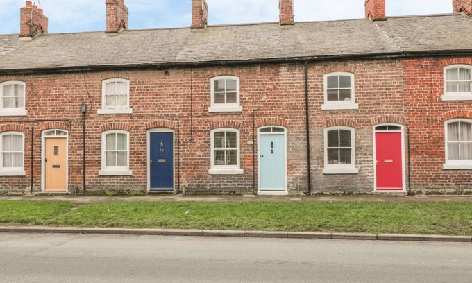 Pickering Cottage | CLOVERLEAF COTTAGE, country holiday cottage in Pickering