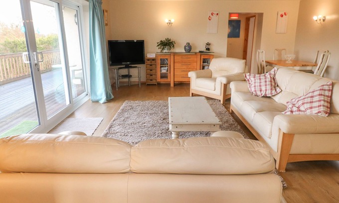 Findern Cottage | Clovermead Cottage