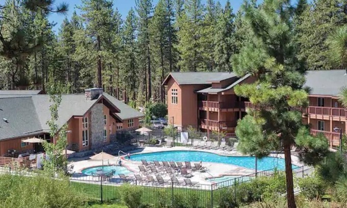 Elk Point Condo | Club Wyndham South Shore 2