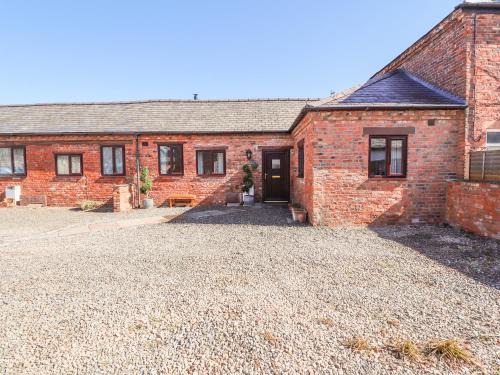 Saint Asaph House | Clwyd Cottage