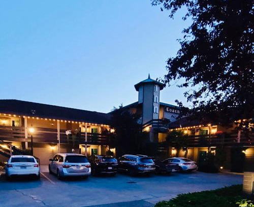 Oak Harbor Hotel | Coachman Inn Oak Harbor
