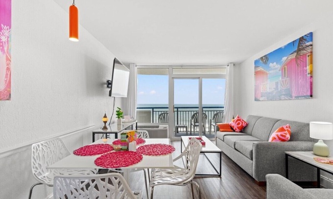 Myrtle Beach Condo | Coastal 1 Bedroom Condo-Stunning Oceanfront Views- Boardwalk 639