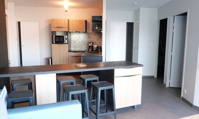 La Tranche-sur-Mer Apartment | Coastal Apartment, 2BR, Balcony, Pool, Beach Access, PMR Friendly, Pets Welcome, La Tranche-sur-Mer