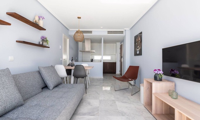 Coveta Fuma Apartment | Coastal Bliss with Pool