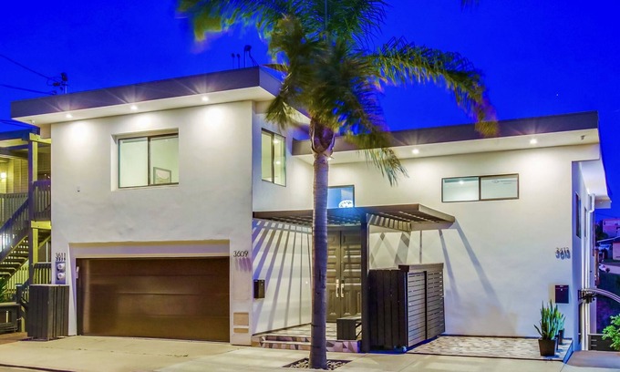 Mission Hills Apartment | Coastal Charm and Urban Adventure ~Recently Remodeled ~Perfect San Diego Getaway