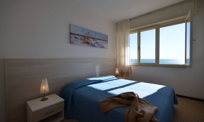 Bibione Lido dei Pini Apartment | Coastal Charm – Sea-View Stay in Sunny Bibione