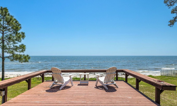 Panacea House | Coastal Charm – Where the Coast Feels Like Home