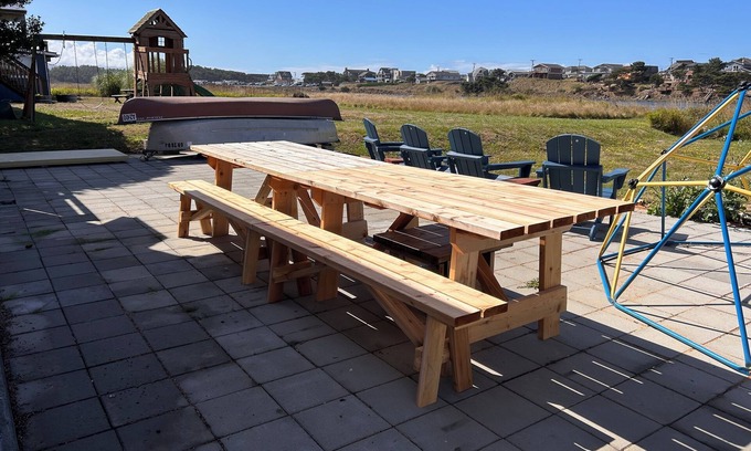 Pacific City Cottage | Coastal Cottage w/river frontage and just steps from the beach.