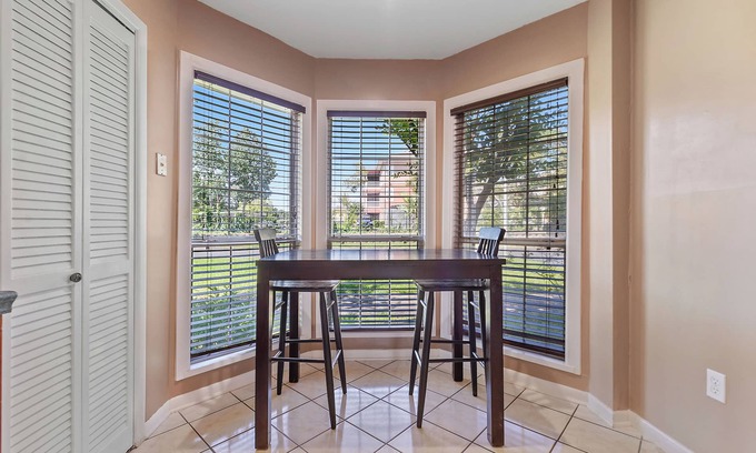 Gulfport House | Coastal Getaway: Cozy 3-Bedroom Townhouse Near Gulf Beaches & Attractions!