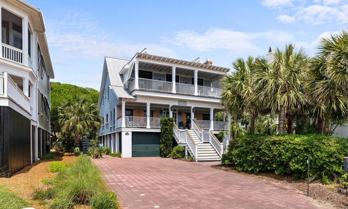 Isle of Palms House | "Coastal Living" Beach House For Family Fun