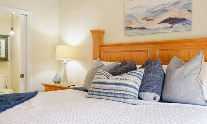 Palm Harbor House | Coastal SeaRenity - The perfect holiday getaway!