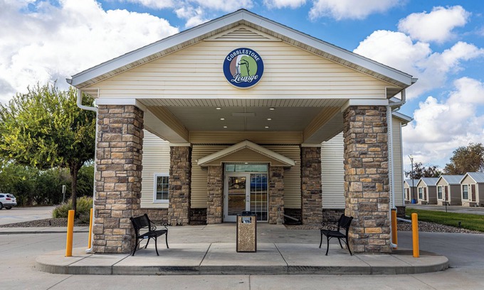 Big Lake Hotel | Cobblestone Inn & Suites – Big Lake