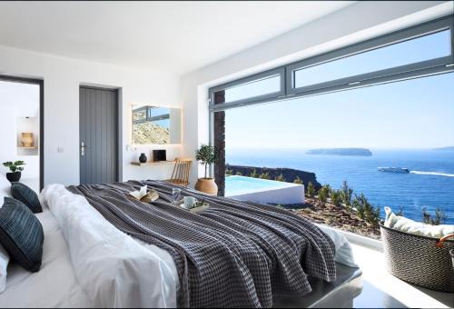 Akrotiri Hotel | Coco-Mat Hotel Santorini