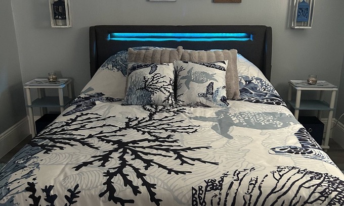Cocoa House | Cocoa, Beach house