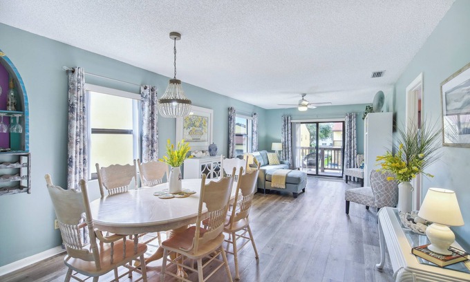 Banana River Estates Condo | Cocoa Beach Vacation Rental - Walk to Pier!