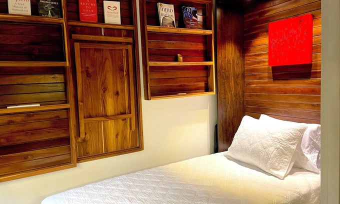 Southwest Coconut Grove House | Coconut Grove Cozy Tiny House 🌿 Hammock Outdoor Shower Walk to Grove Cafes