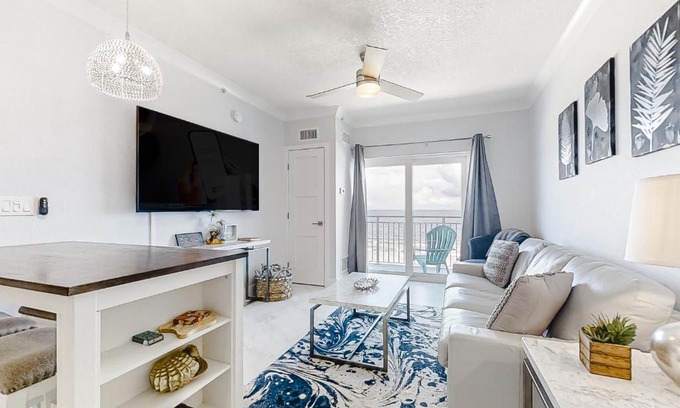 New Smyrna Beach Apartment | Coconut Palms Beach Resort II 4512