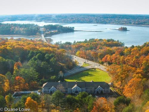 Edgecomb Hotel | Cod Cove Inn, BW Signature Collection-Boothbay Harbor Area
