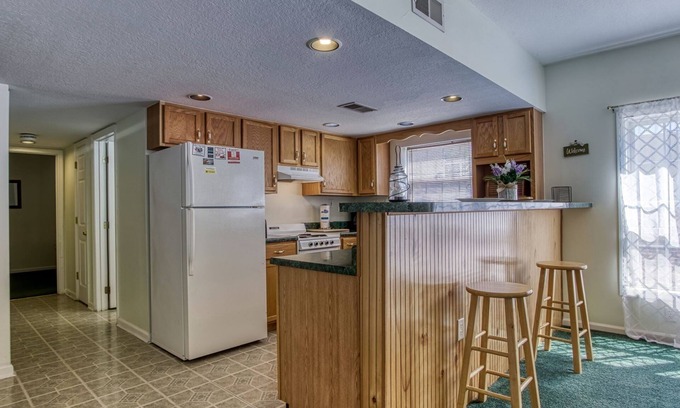Pigeon Forge Condo | Colonial Crest 110 - Great Location! - You Can Walk To Town! 2 Bedroom Condo by RedAwning
