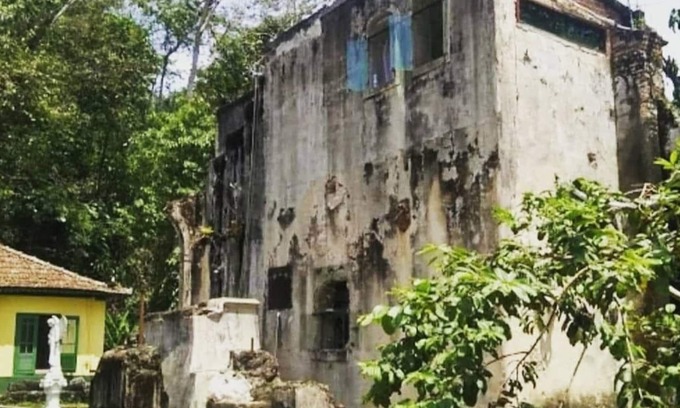 Ponte Branca House | colonial house