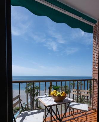 Almunecar Apartment | Comeback ON THE BEACH