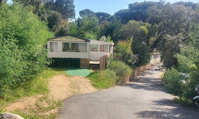 Gassin House | Comfort & conviviality in Gassin-Mobil-home 6p,Terrasses,10 min from Saint-Tropez